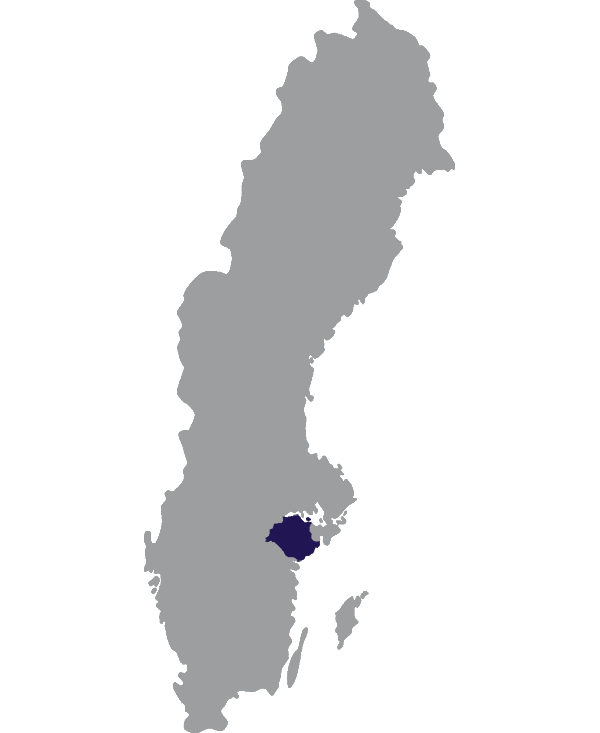 Landkaart Zweden grijs met provincie Södermanland donkerblauw op transparante achtergrond - 600 * 733 pixels